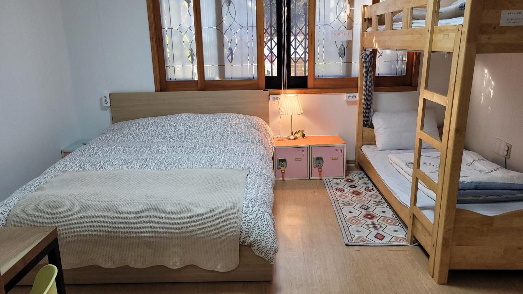 Tongyeong Episode Guesthouse Room photo