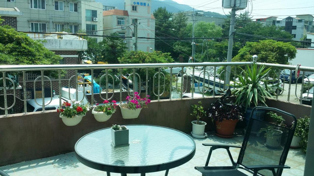 Tongyeong Episode Guesthouse Exterior photo