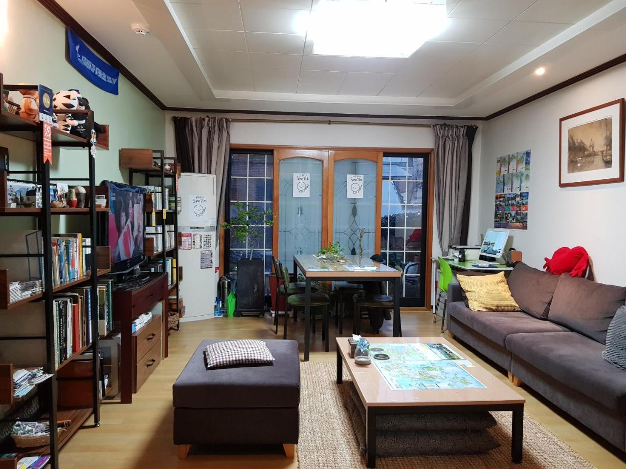 Tongyeong Episode Guesthouse Exterior photo