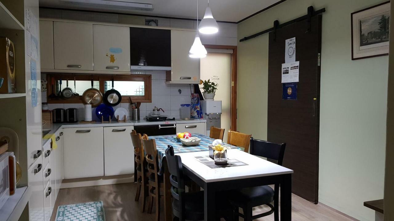 Tongyeong Episode Guesthouse Exterior photo